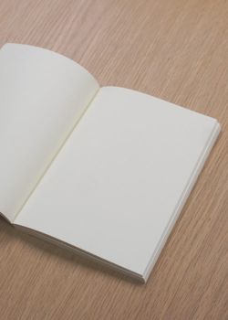 Cahier vierge ivoire 14,5x21cm (72pages)