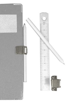 Clic porte-crayon argent (vendu sans crayon)