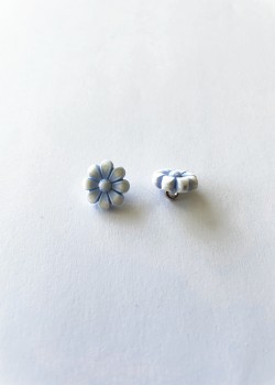 Bouton fleur bleu tendre (lot de 2)