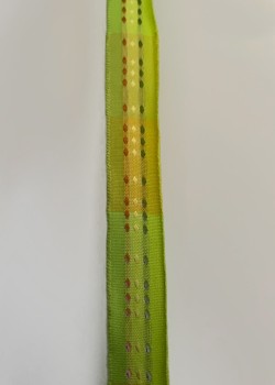 Ruban décoratif vert olive fond beige (L:2m / l:2.8cm)
